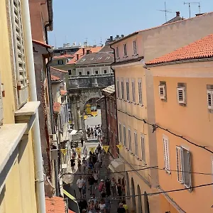  Apartman Dejan 2-top Centar-old Town Studio