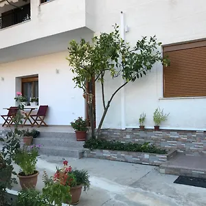 vila-alikaj.albaniahotels.org/